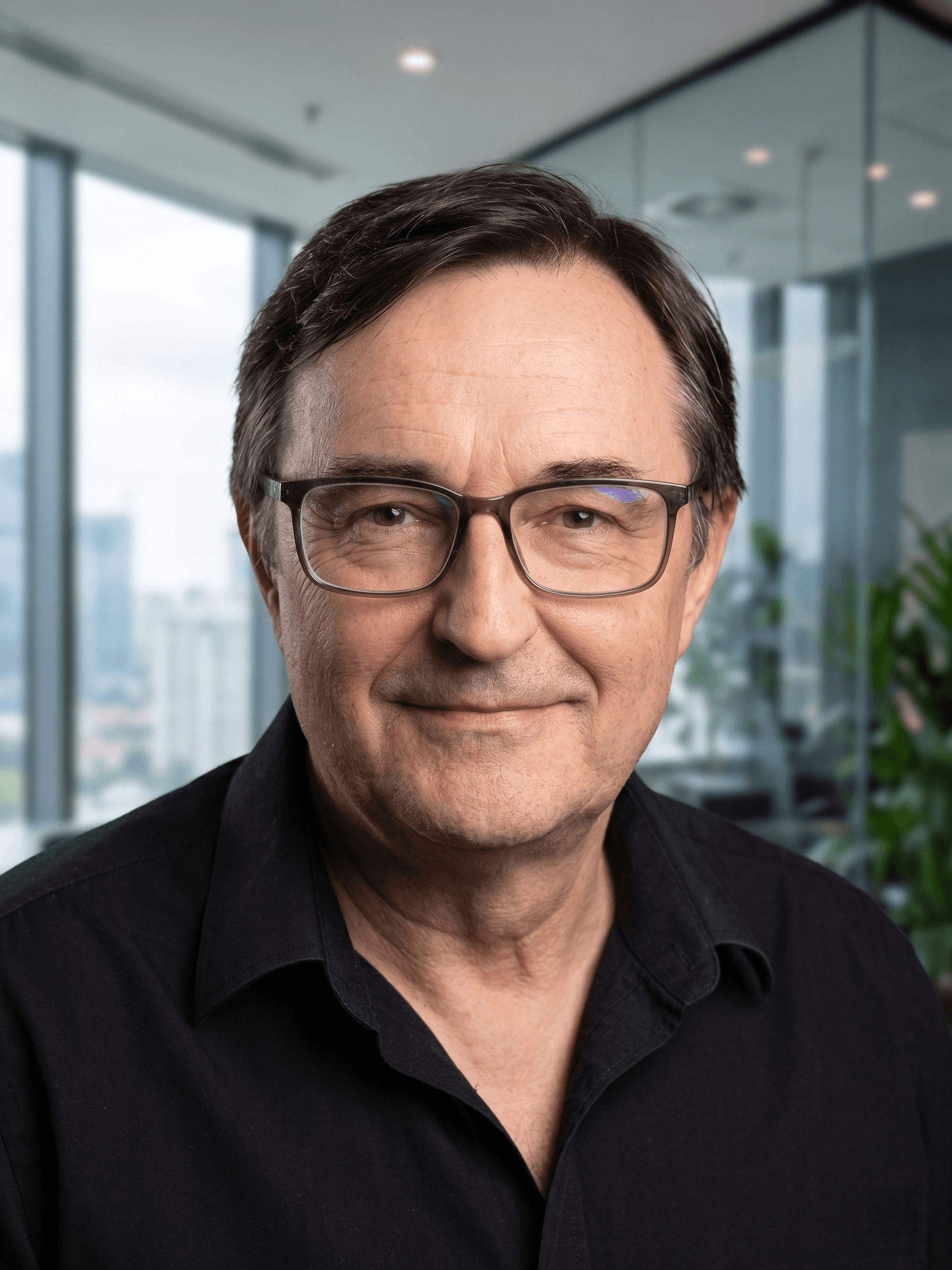 Dr. Fernando Santamaria